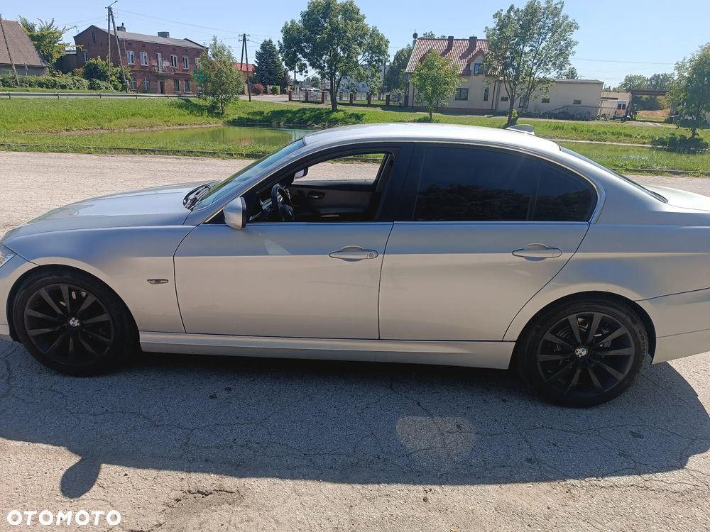 BMW Seria 3 320d - 3