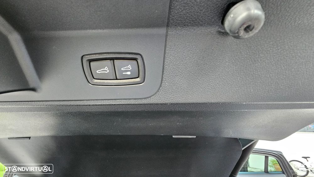 Porsche Panamera 4 S - 36