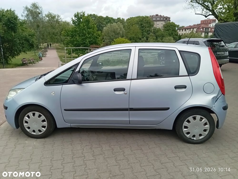 Mitsubishi Colt 1.1 - 6