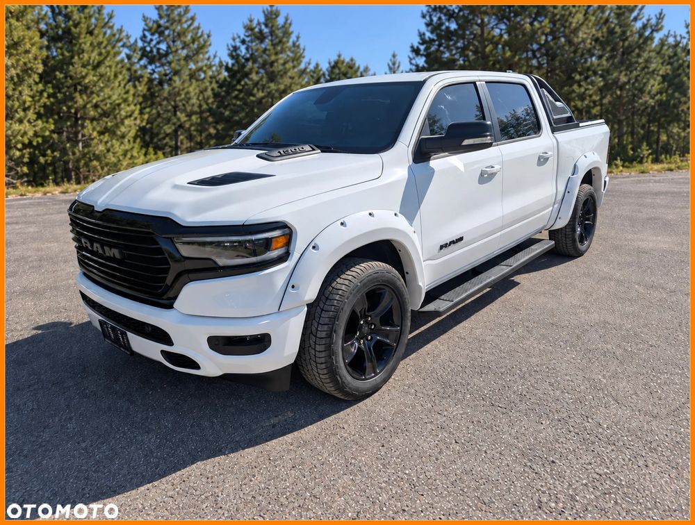 RAM 1500 Crew Cab Shortbed Bighorn