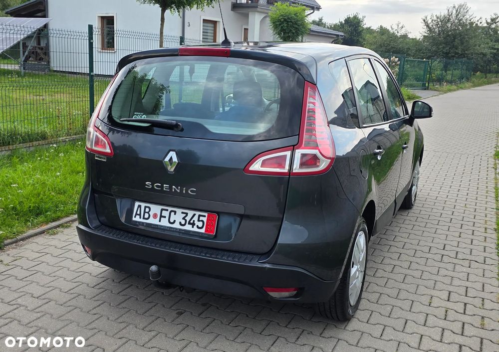 Renault Scenic 1.6 16V 110 LIMITED - 12