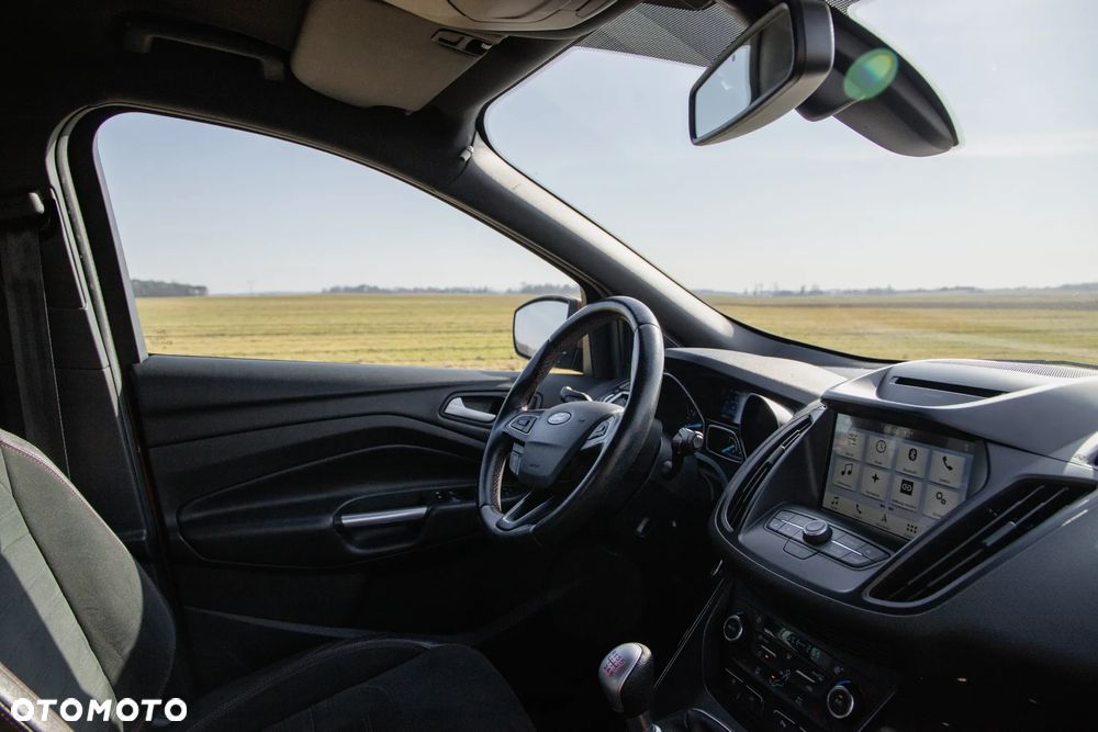 Ford Kuga 1.5 EcoBoost FWD ST-Line Black ASS MMT6 - 13