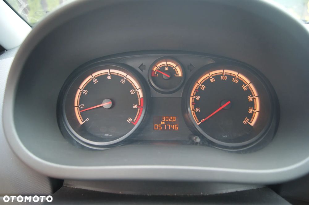 Opel Corsa - 15