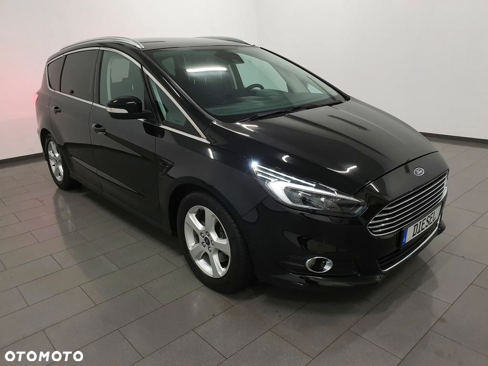 Ford S-Max 2.0 TDCi Titanium PowerShift - 37