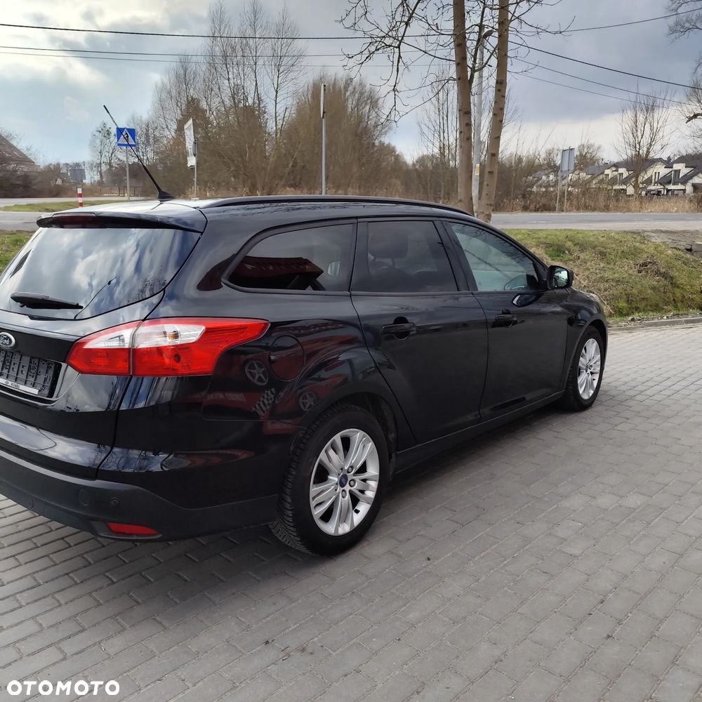 Ford Focus 1.6 TI-VCT Ambiente - 6