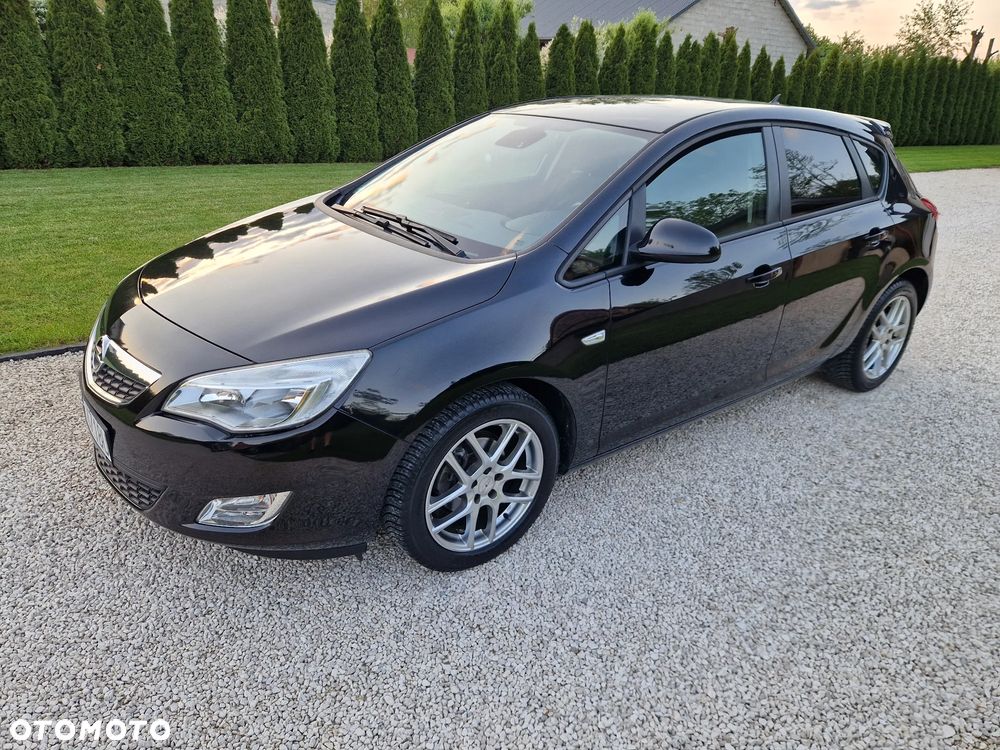 Opel Astra 1.6 NAVI - 13