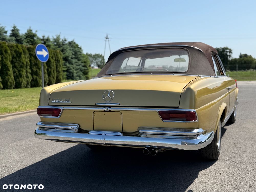 Mercedes-Benz 280 - 17