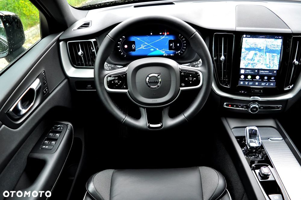 Volvo XC 60 B5 B AWD Ultra Black Edition - 14