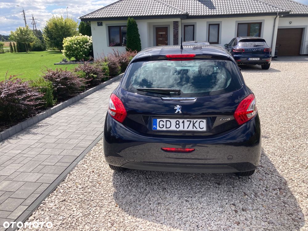 Peugeot 208 1.2 PureTech Style - 5