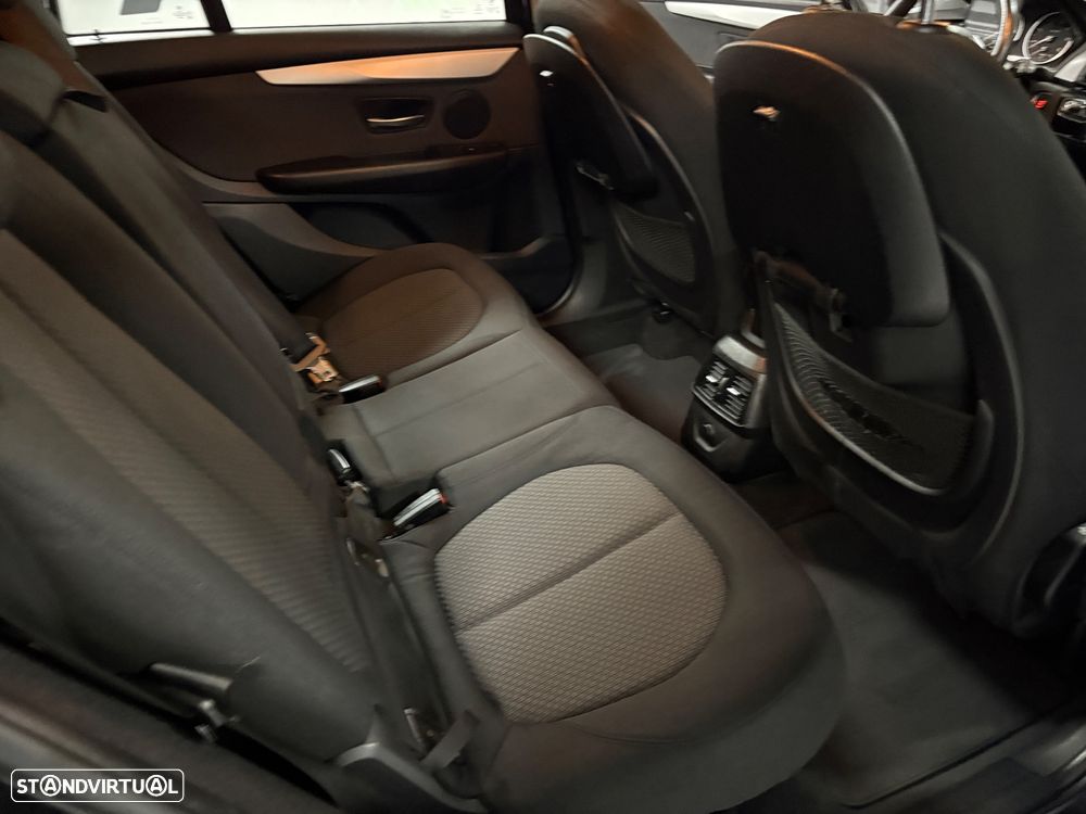 BMW 216 Gran Tourer d 7L - 19