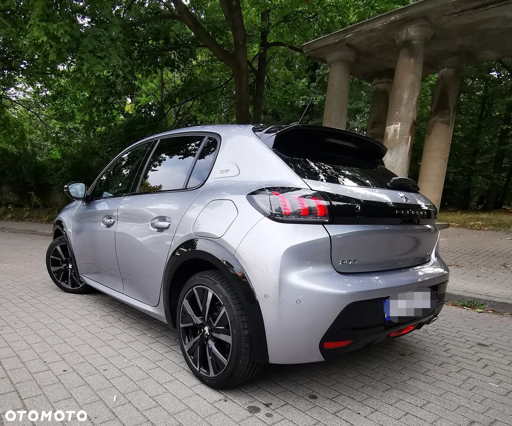 Peugeot 208 1.2 T Allure S&S - 9