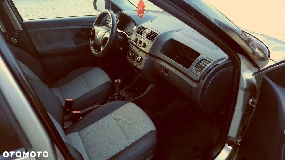 Skoda Fabia 1.2 12V Style - 7