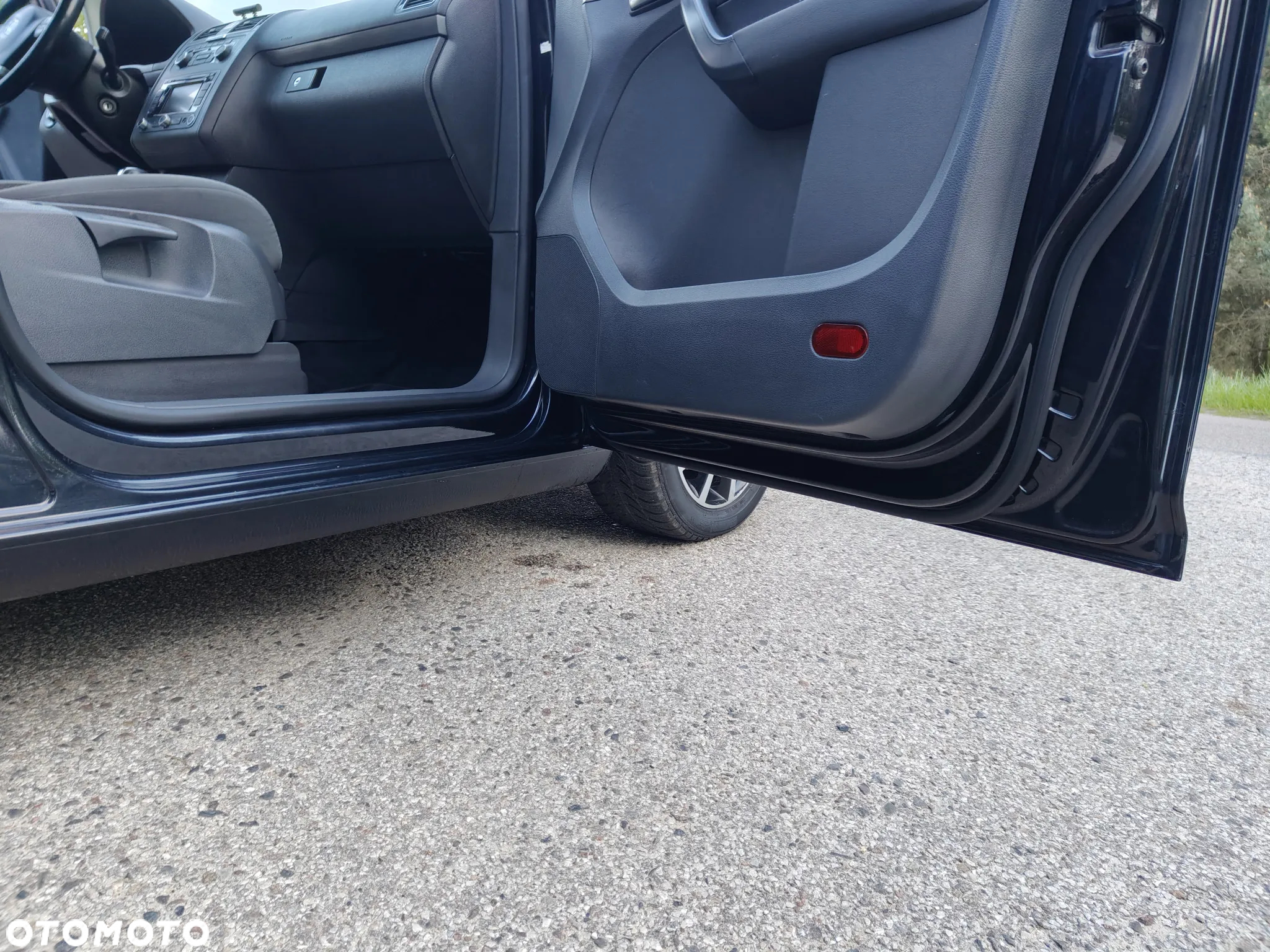 Volkswagen Touran 2.0 TDI DPF BlueMotion Technology DSG Comfortline - 7