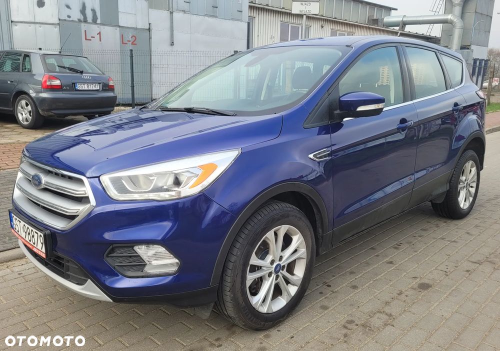Ford Kuga 2.0 TDCi 2x4 Titanium - 5