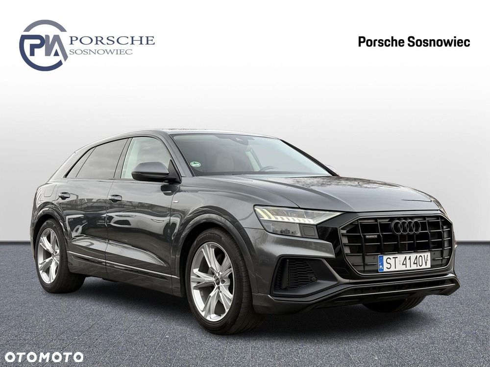 Audi Q8 - 8