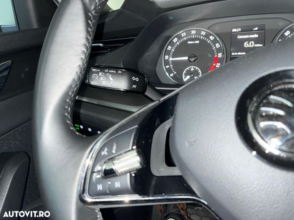 Skoda Octavia 2.0 TDI Essence - 21