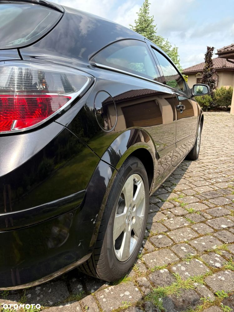 Opel Astra GTC 2.0 Turbo Cosmo - 7