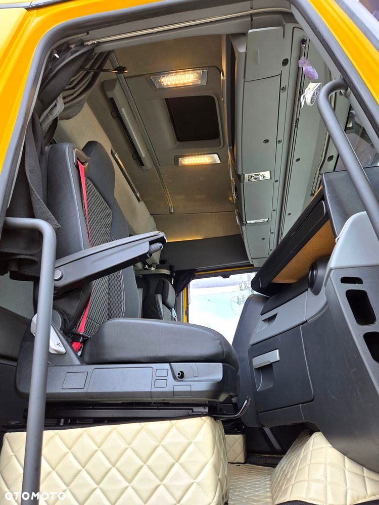 Renault T440 / HIGH CAB / STANDARD / ACC / KLIMA POSTOJOWA / - 12