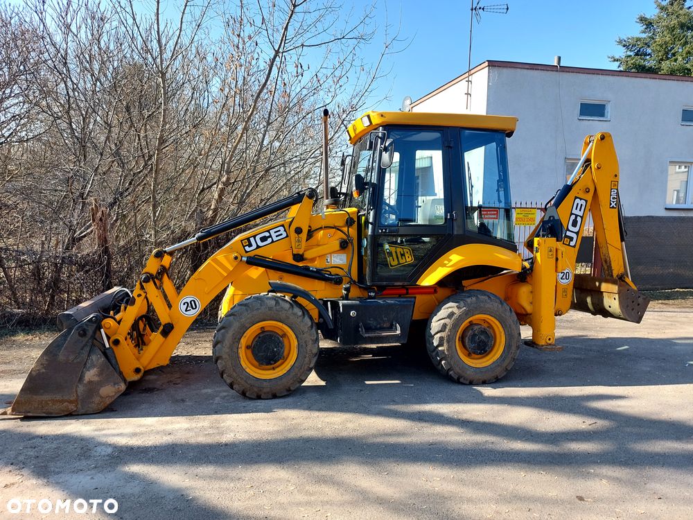 JCB 2CX 4WS - 37