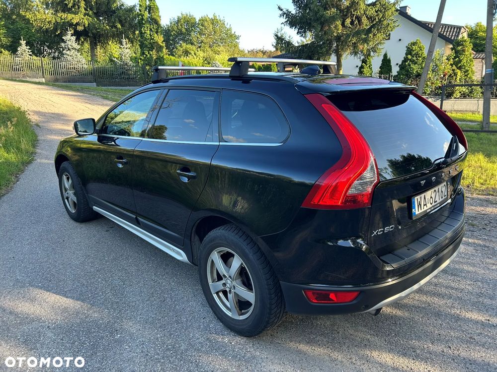 Volvo XC 60 D3 Momentum - 17