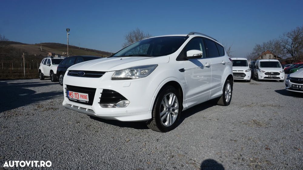 Ford Kuga 2.0 TDCi 4x4 Aut. Titanium - 2