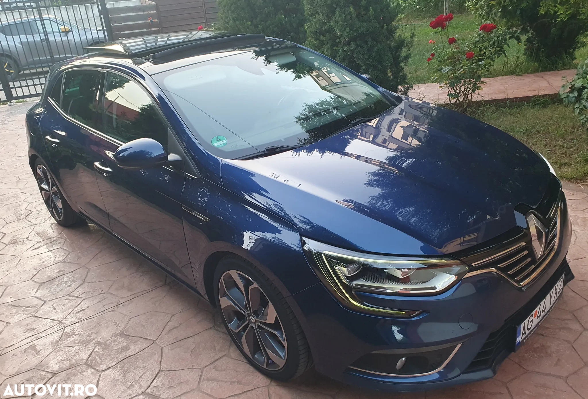 Renault Megane ENERGY dCi 130 BOSE EDITION - 2