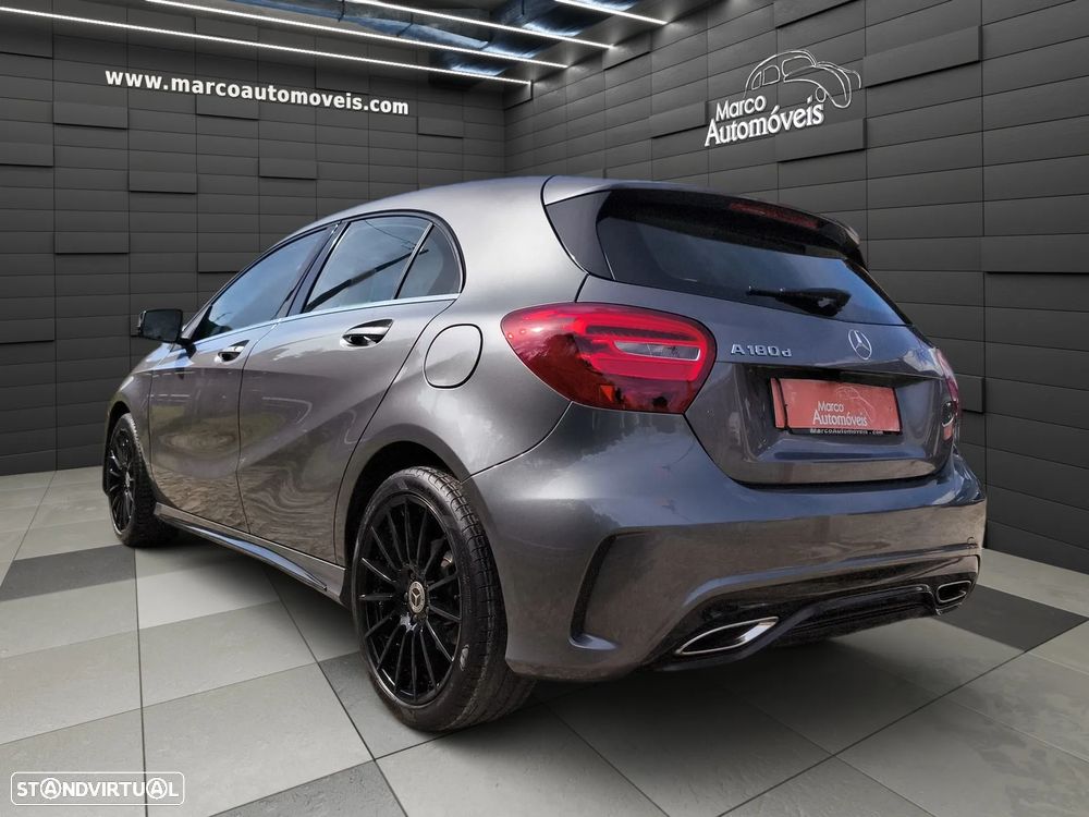 Mercedes-Benz A 180 d AMG Line - 4