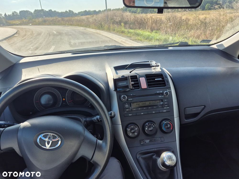 Toyota Auris 1.4 VVT-i Sol - 16