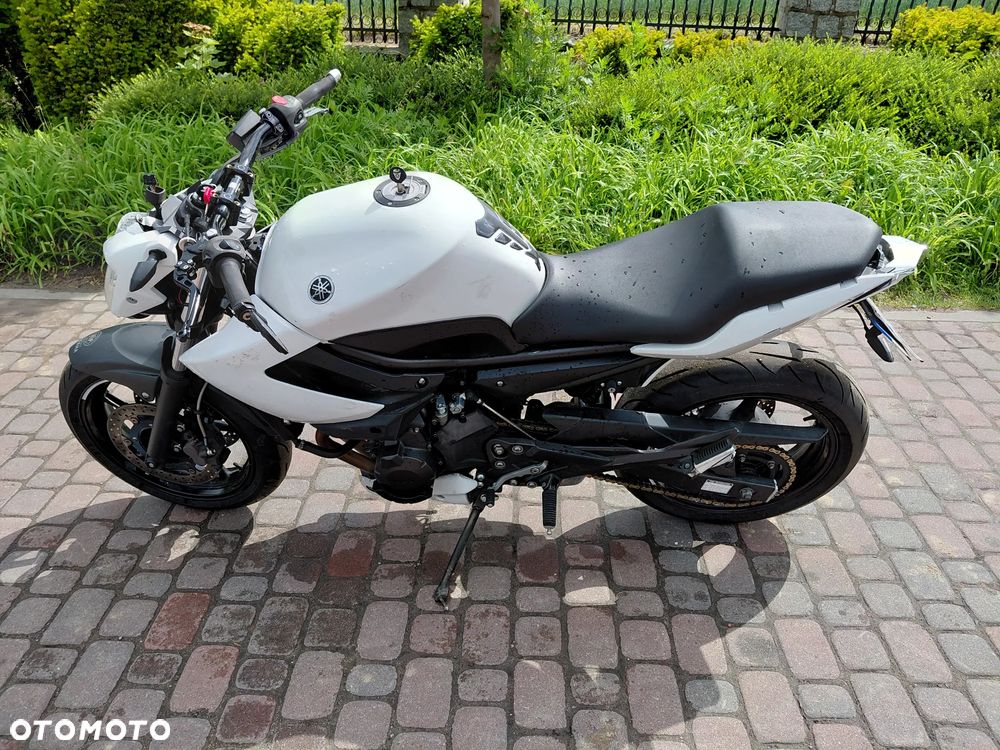 Yamaha XJ - 3