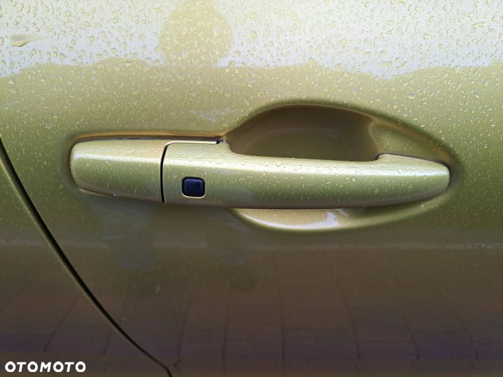 Suzuki Swift - 16