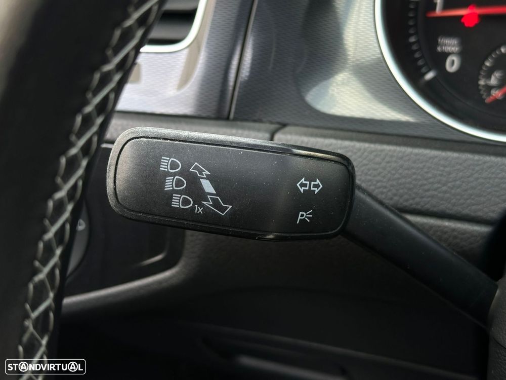 VW Golf GTD BlueMotion - 17