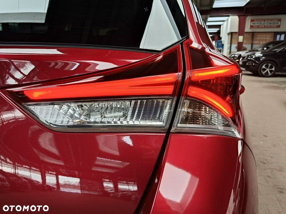 Toyota Auris 1.2 Turbo Team Deutschland - 9