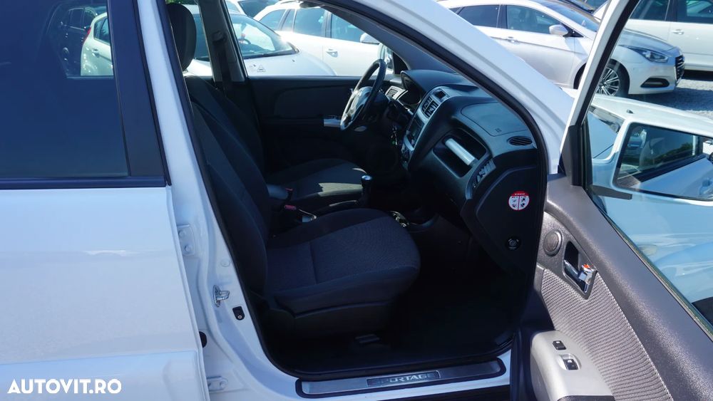 Kia Sportage 2.0 DSL MT 4x4 STYLE - 11