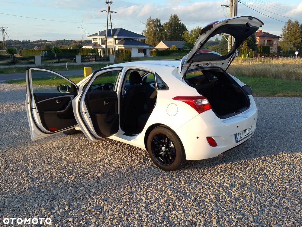 Hyundai i30 1.4 BlueDrive Comfort - 30