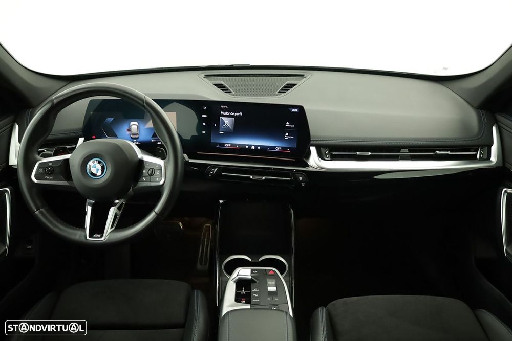 BMW X1 xDrive25e Pack Desportivo M - 9