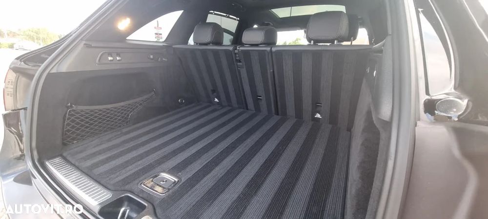 Mercedes-Benz GLC 250 4Matic 9G-TRONIC AMG Line - 21