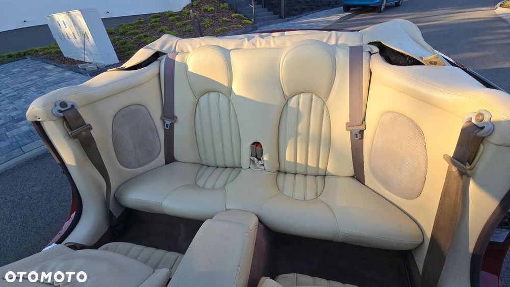 Jaguar XK8 - 18