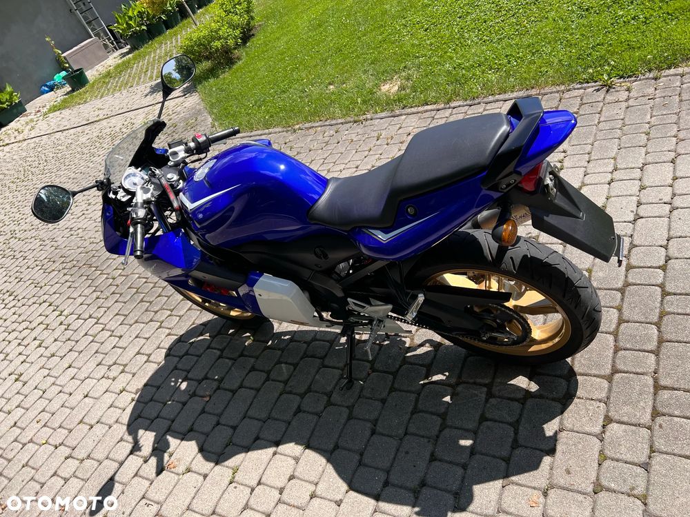 Yamaha TZR - 13