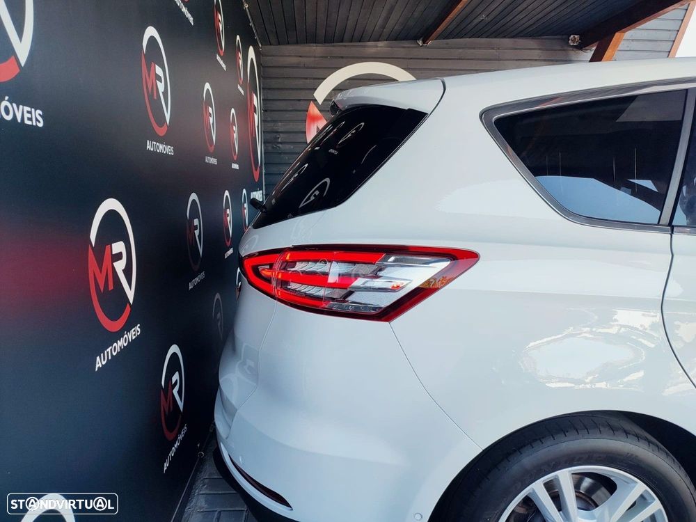 Ford S-Max 2.0 TDCi Titanium Powershift - 36