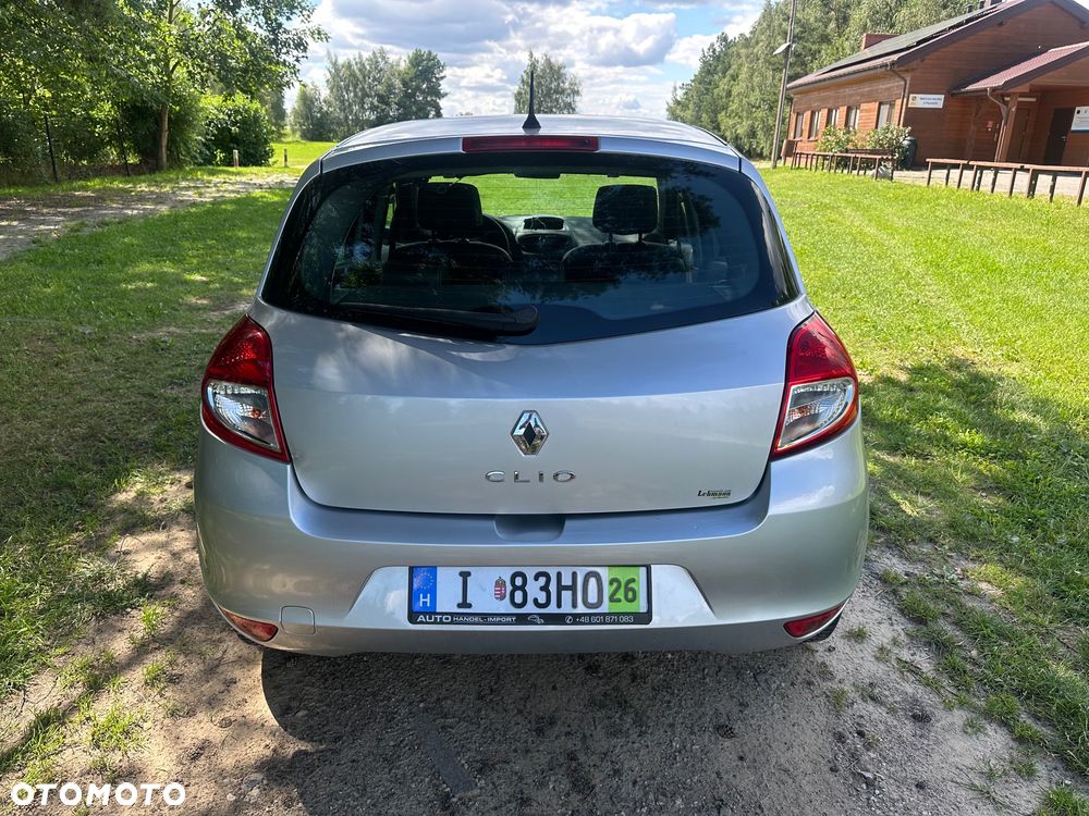 Renault Clio - 13