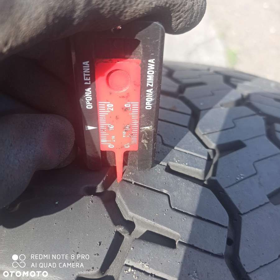 265/70 R19.5 Michelin X Multi D - 2
