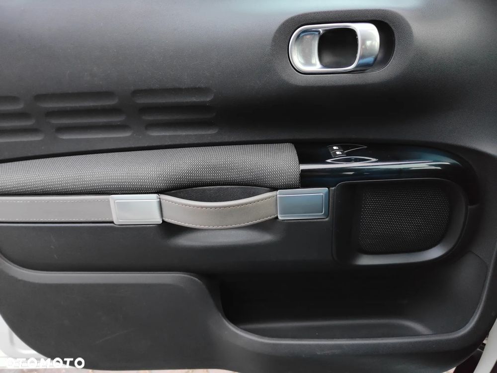 Citroën C4 Cactus BlueHDi 100 Stop&Start Selection - 19