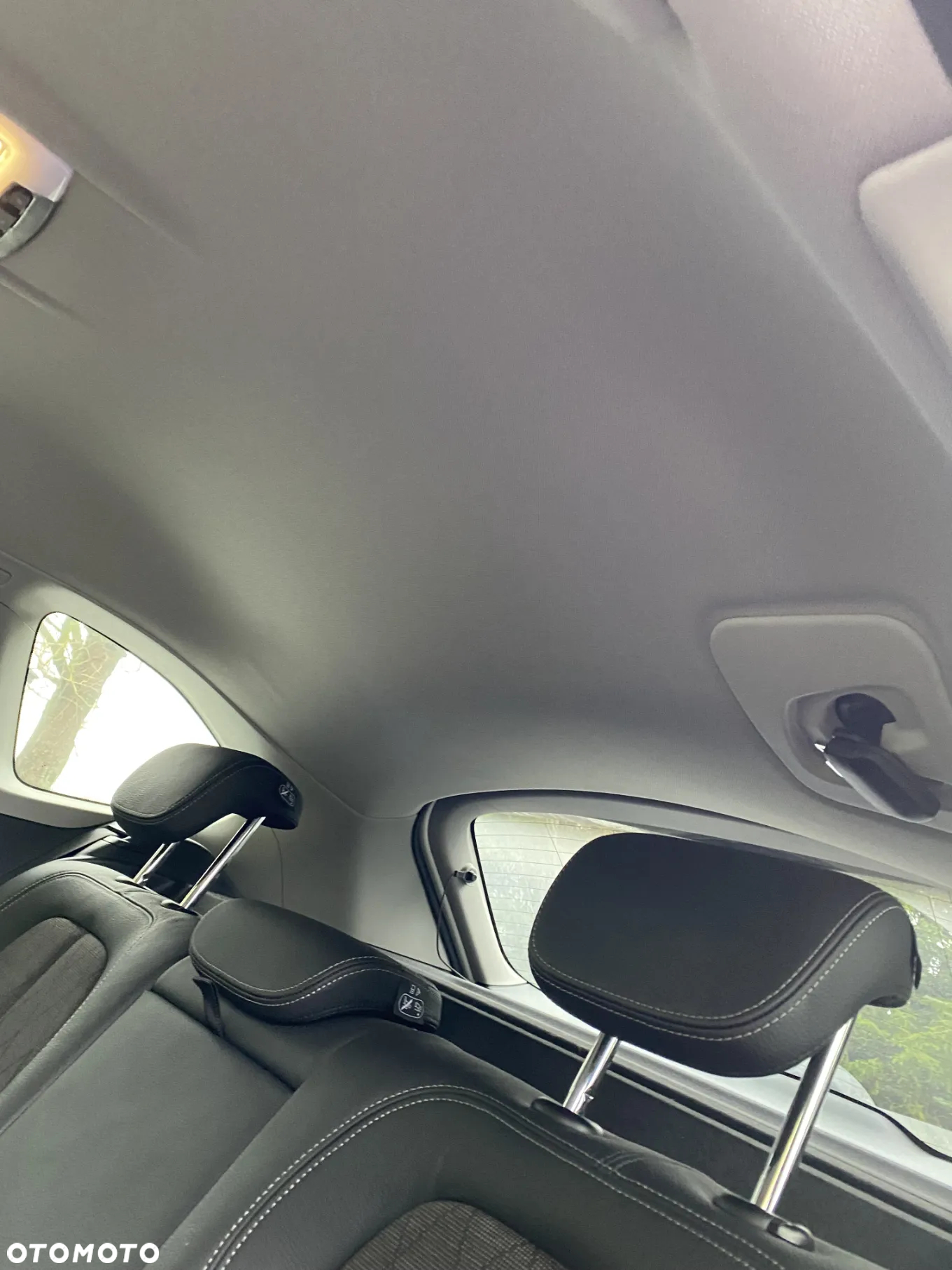 BMW X1 xDrive20d - 10