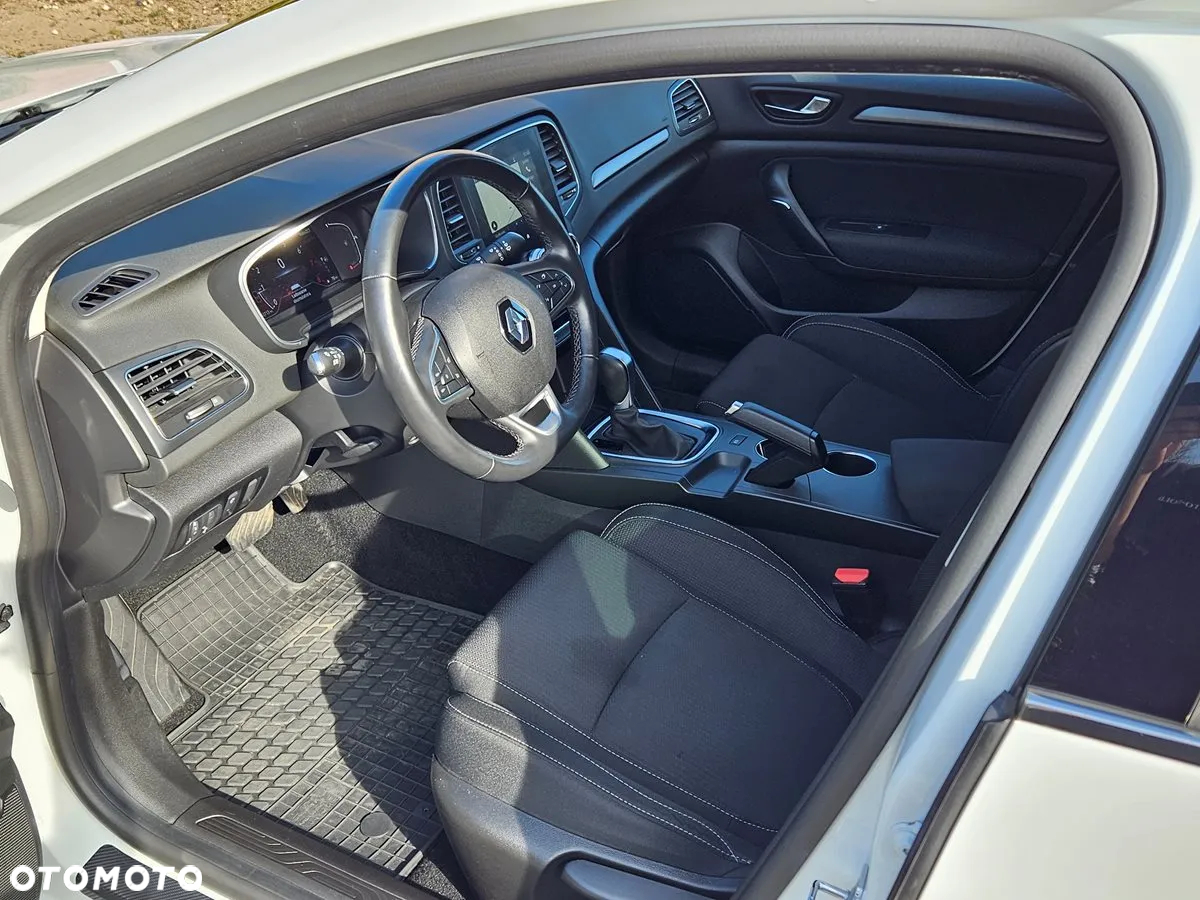 Renault Megane Grandtour TCe 140 GPF EDC LIMITED - 7