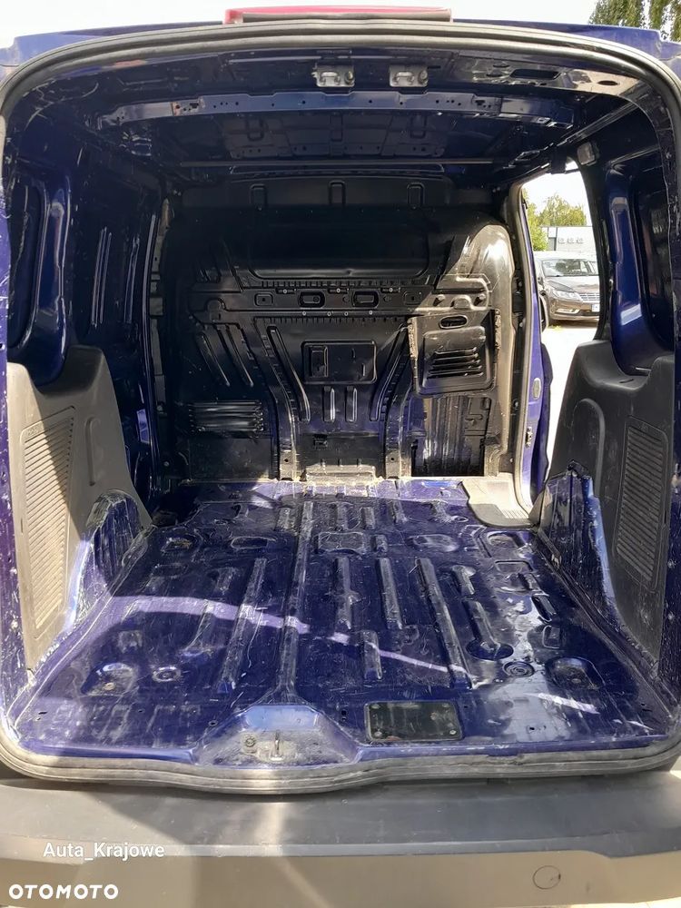Ford TRANSIT CONNECT - 21