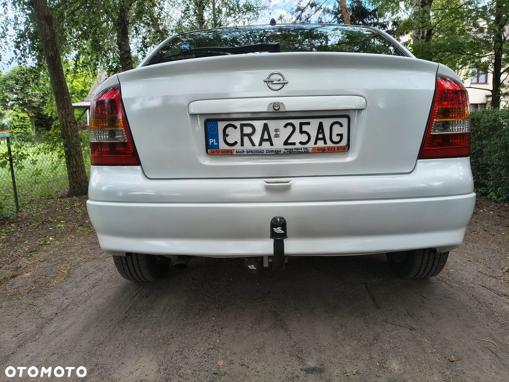 Opel Astra 1.7 DTI - 13