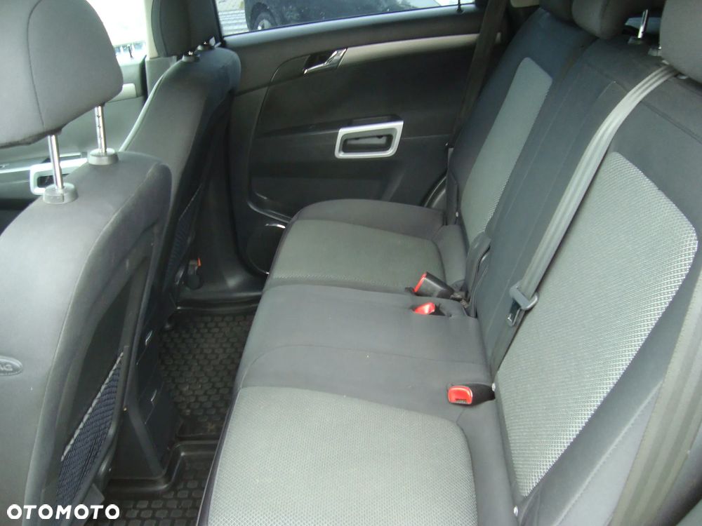Opel Antara - 11