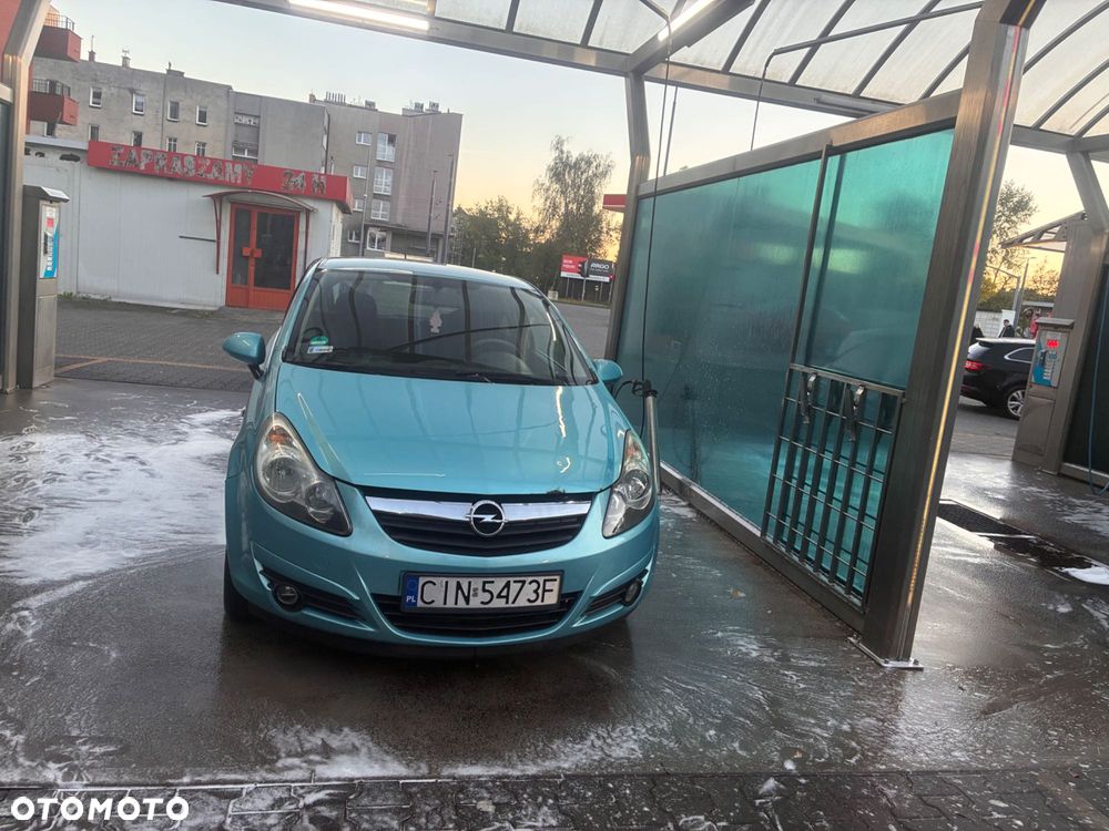 Opel Corsa - 4