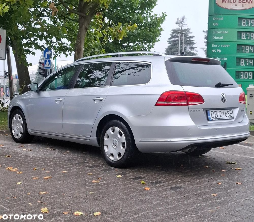 Volkswagen Passat 1.6 TDI BlueMotion - 2