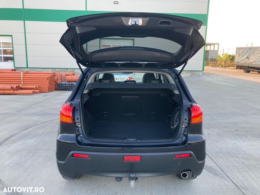 Mitsubishi ASX 1.8 DI-D 4WD Instyle - 17